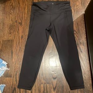 Athleta Capri leggings size M